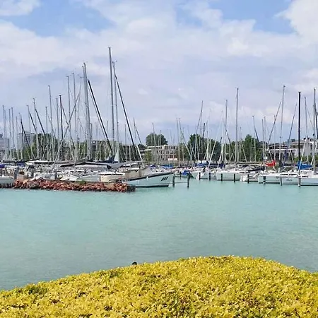 Holiday home Balatonfuered/balaton 18764 Balatonfured